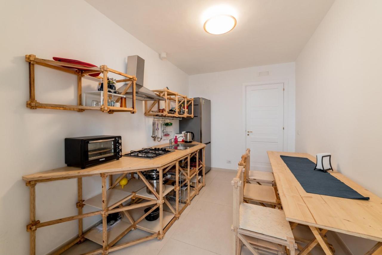 Macchia Mediterranea Guest House Bari Extérieur photo